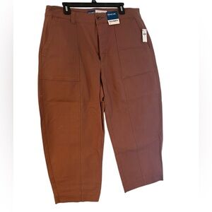 Old Navy High Rise Barrel Leg Ankle Pants Size 16  Brown NWT